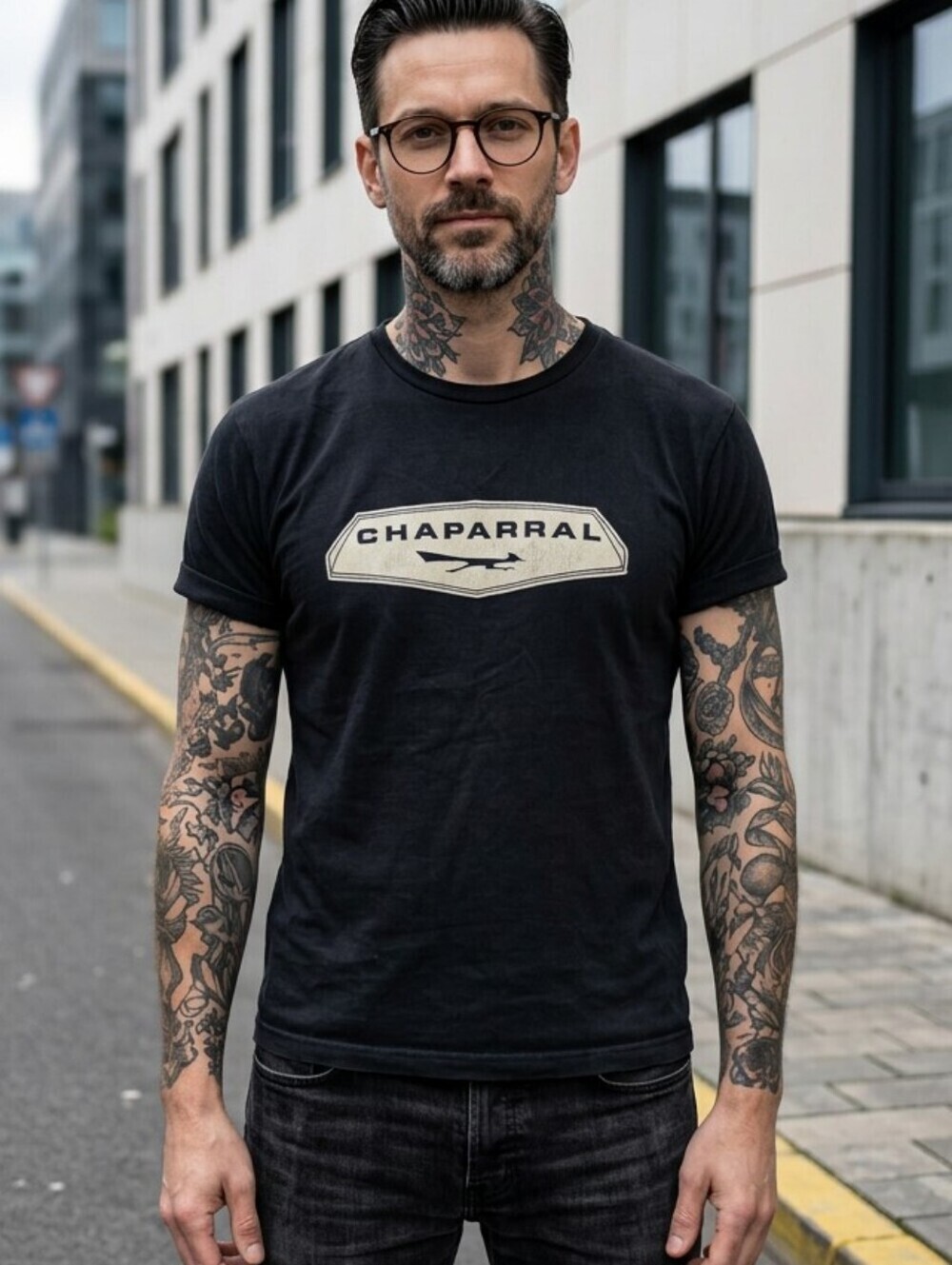 Vintage Y2K Men's Chaparral Retro Petrol Racing Logo Black Short Sleeve Tee M/L